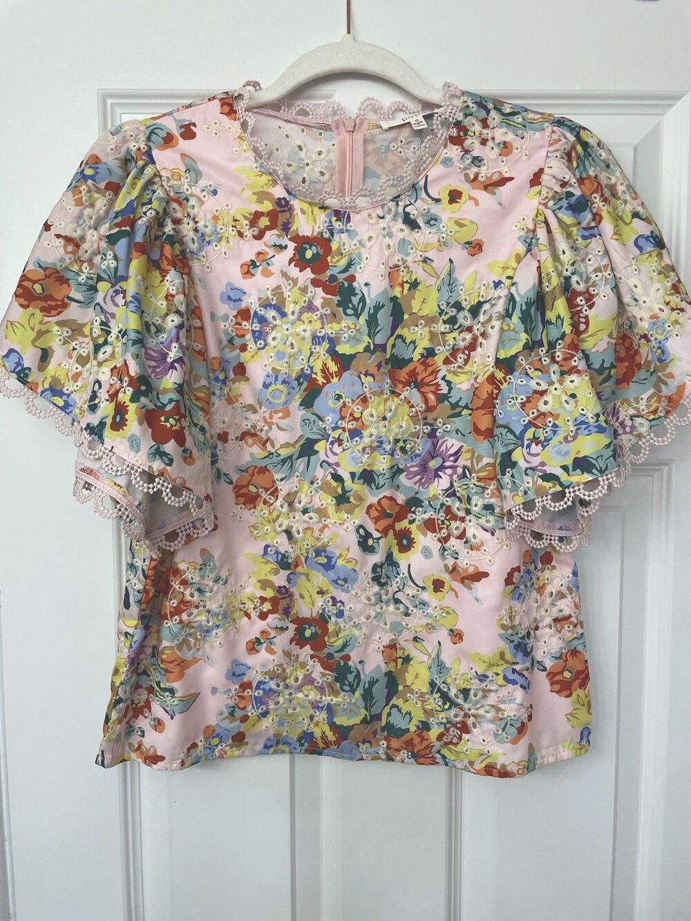 Pastel Embroidered Blouse S Floral eyelet Flutter Sleeve Romantic colorful lace